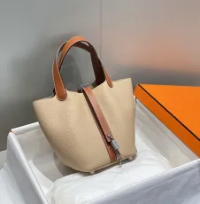エルメスバッグHERMES 2023年新作ハンドバッグ