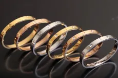 カルティエブレスレットCARTIER 2023年新作 ダイヤモンド ブレスレット