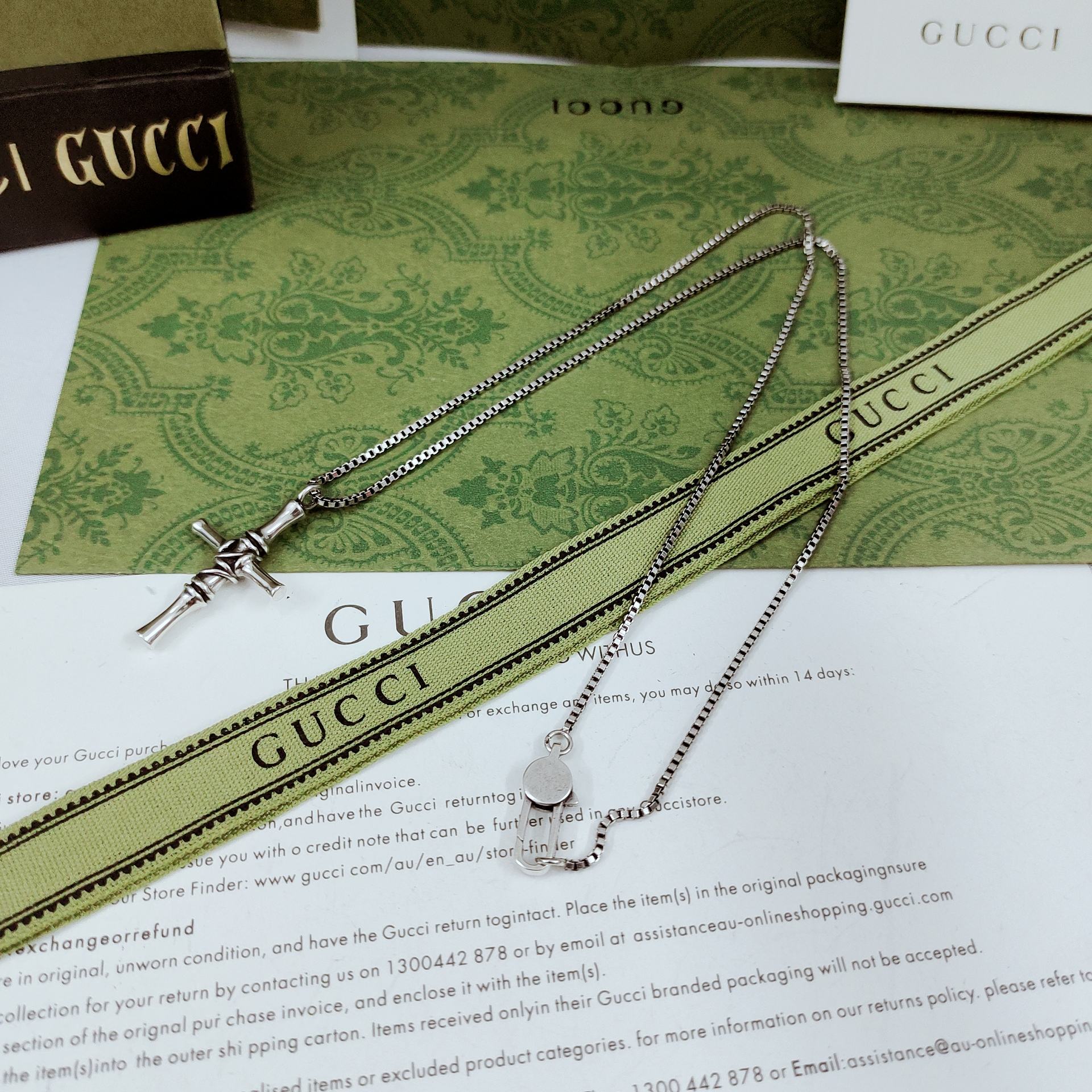 グッチネックレスGUCCI 2023年新作 クロスネックレス