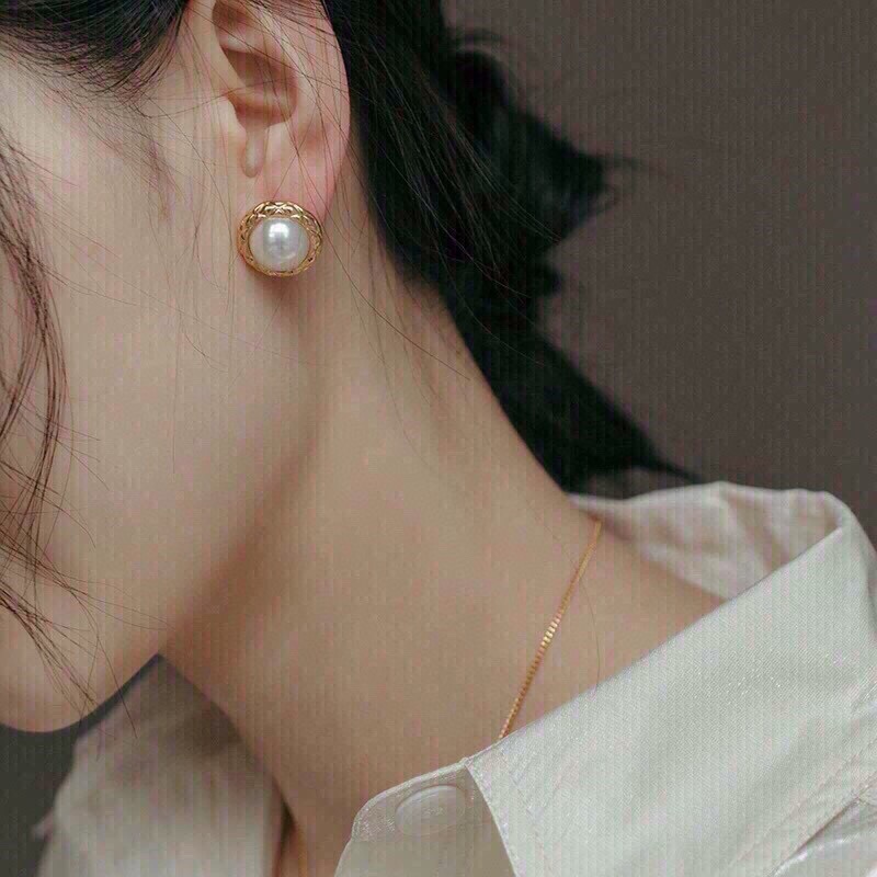 セリーヌピアスCELINE 2023新作 パールピアス