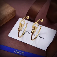 ディオールピアスDIOR 2023新作レターイヤリング