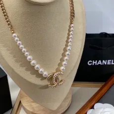 シャネルピアスCHANEL 2023 新作 ハーフチェーン ビーズ ネックレス