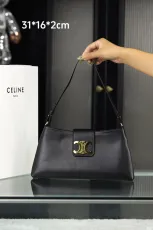 セリーヌバッグCELINE 2023新作 アルクドゥトリオンフ チェーン脇バッグ