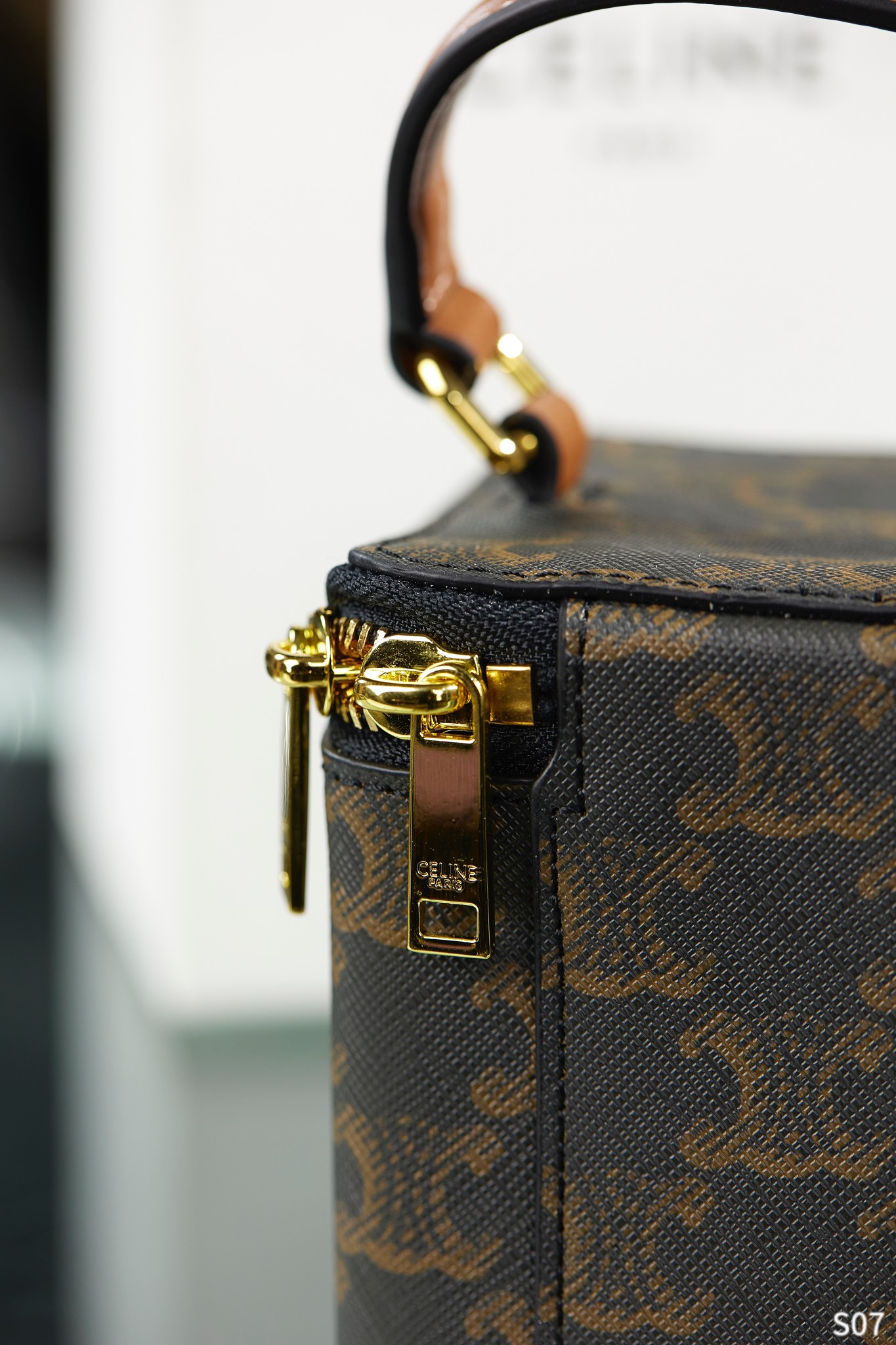 セリーヌバッグCELINE 2023 新作ポータブルスモールボックスバッグ
