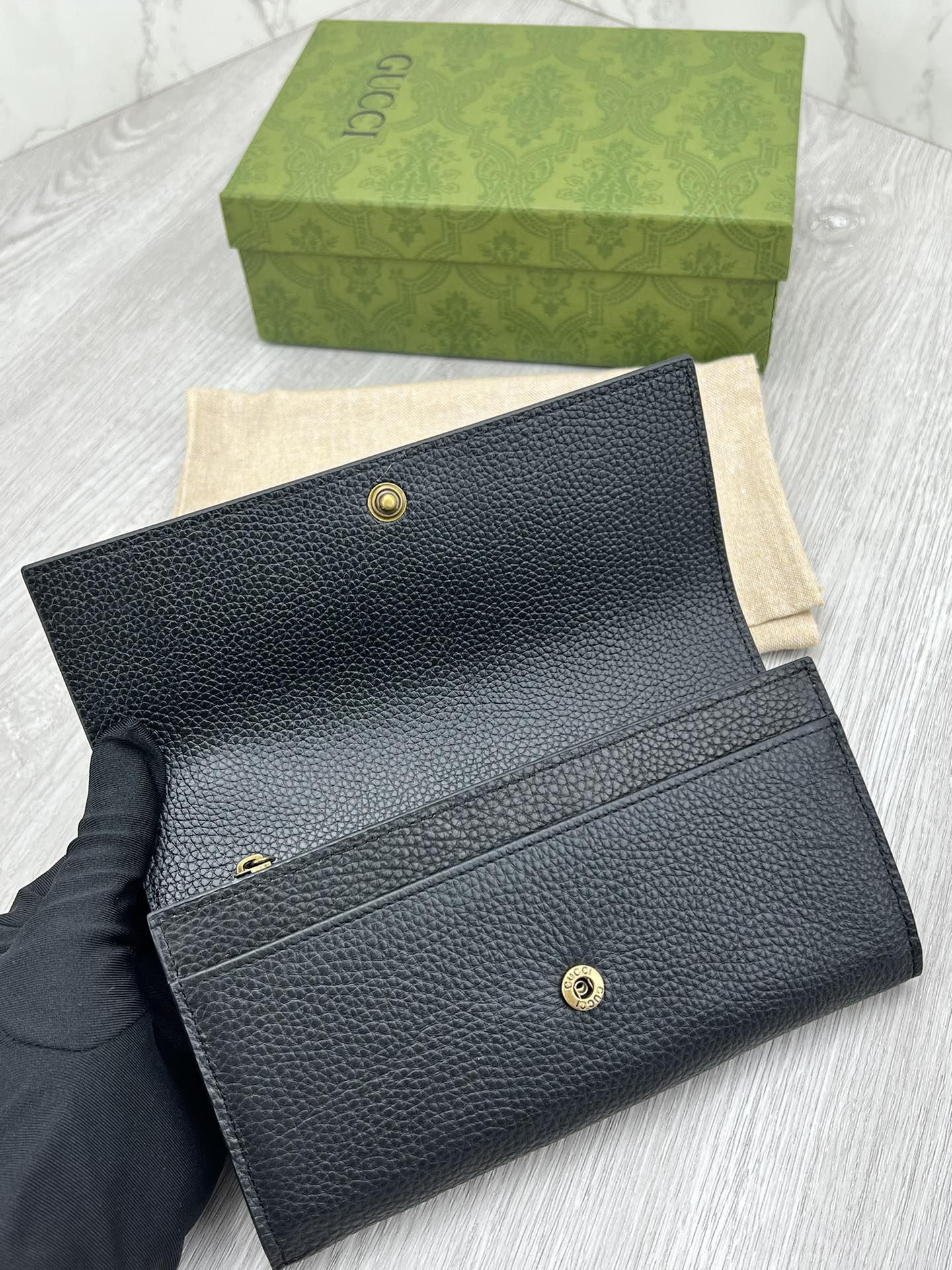 グッチ財布GUCCI 2023新作 ロングジッパーバッグ