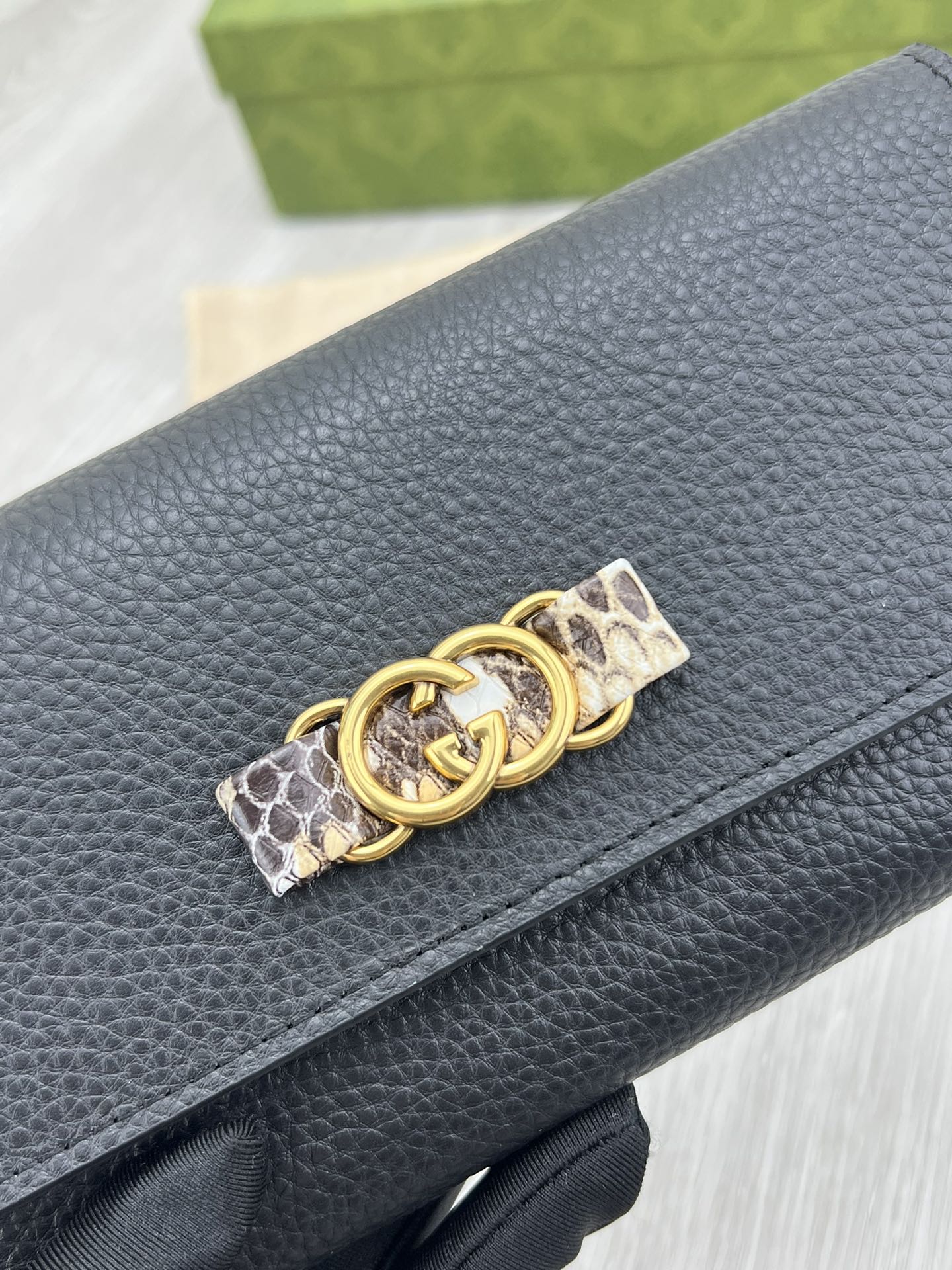 グッチ財布GUCCI 2023新作 ロングジッパーバッグ