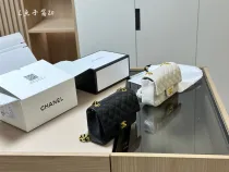 シャネルバッグCHANEL 2023 新作 チェーンバッグ