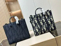 ディオールバッグDIOR 2023新作トートバッグ