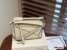 ロエベバッグLOEWE 2023新作