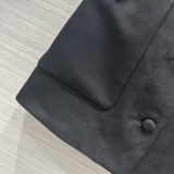 プラダ服PRADA 2023新作 クリスタルダイヤボタンスカート