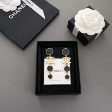 シャネルピアスCHANEL 2023年新作 エナメル凹凸ラウンドペンダントCピアス