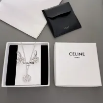 シャネルネックレスCHANEL 2023年新作 Cフルダイヤモンド 四つ葉のクローバー ネックレス