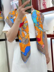 エルメスマフラー HERMES 2024新作 シルクスクエアスカーフ