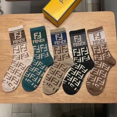 フェンディ靴下 FENDI 2024新作 純綿の靴下