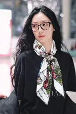ディオールマフラー DIOR 2024新作 片面シルクスカーフ