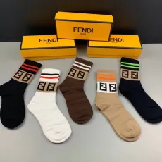 フェンディ靴下 FENDI 2024新作 純綿の靴下