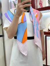 フェンディマフラー FENDI 2024新作 限定版シルクスカーフ