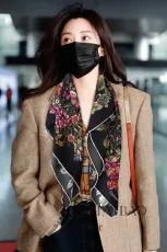 ディオールマフラー DIOR 2024新作 片面シルクスカーフ