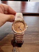 パテックフィリップ時計 PATEK PHILIPPE 2024新作 7118シリーズ クォーツ時計