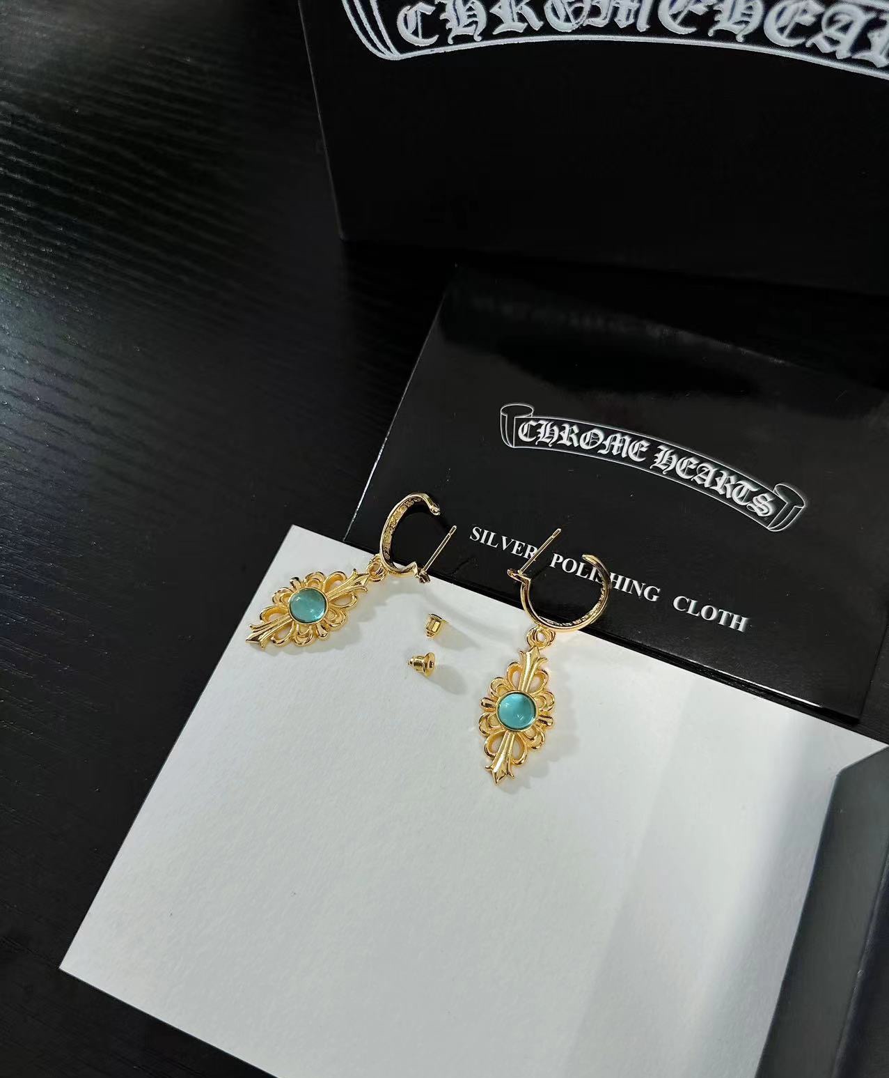 クロムハーツピアス CHROME HEARTS 2024新作 ピアス