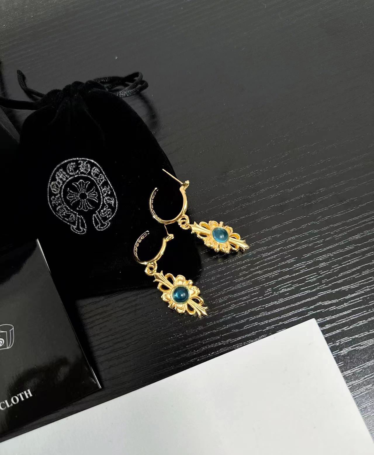 クロムハーツピアス CHROME HEARTS 2024新作 ピアス
