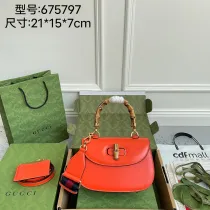 グッチバッグ GUCCI 2024新作 高品质 レザーバンブースモールトートバッグ