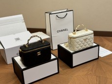 シャネルバッグ CHANEL 2024新作 スーツケースバッグ