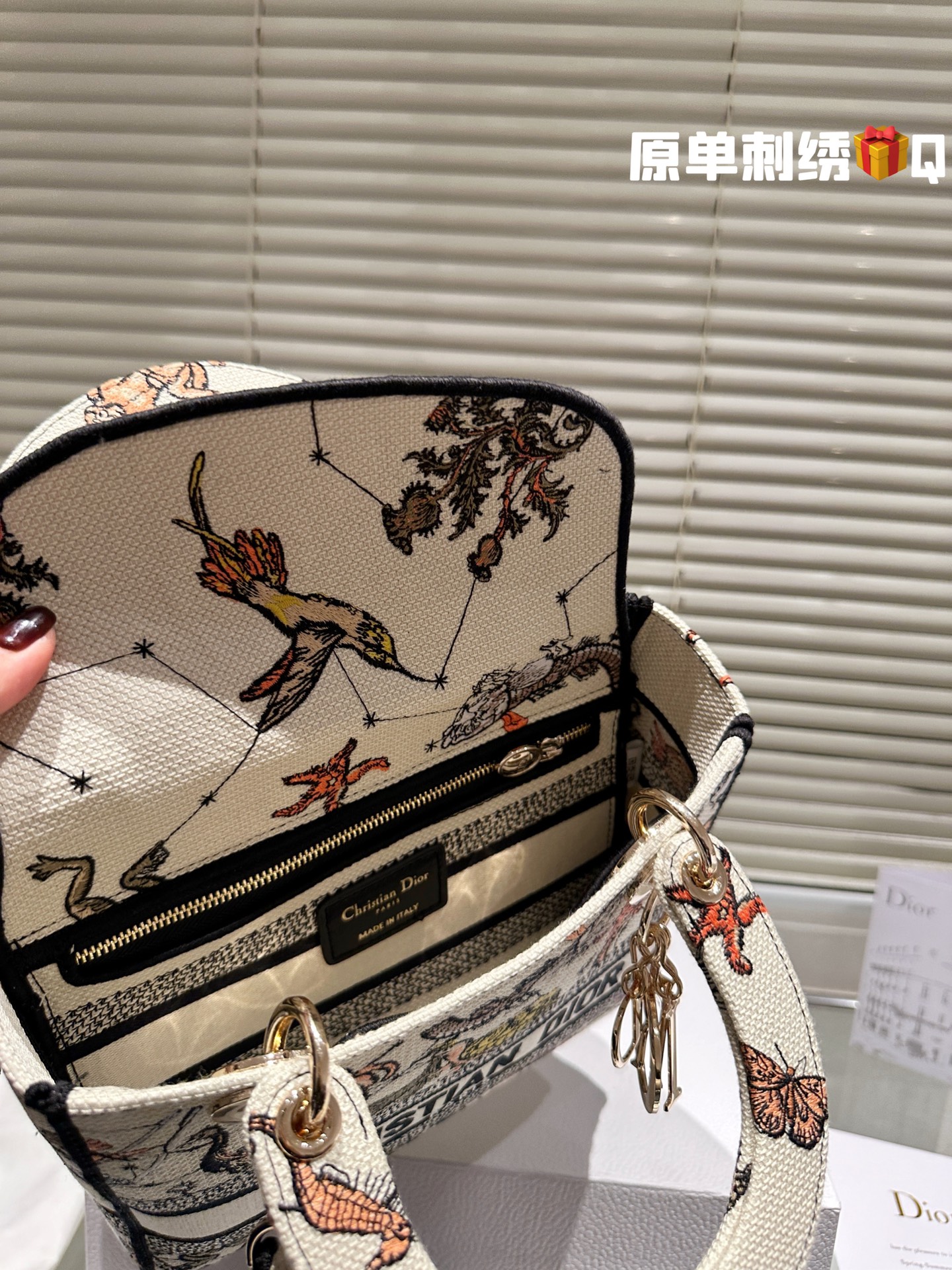 ディオールバッグ DIOR 2024新作 ダイアナ妃のバッグ
