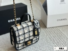 シャネルバッグ CHANEL 2024新作 メッセンジャーバッグ