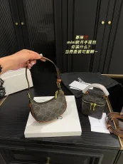 セリーヌバッグ CELINE 2024新作 Ava 脇の下のバッグ