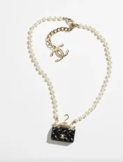 シャネルネックレス  CHANEL 2024新作 セーターのチェーン