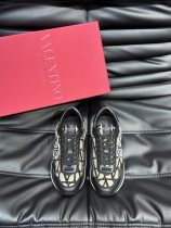 ヴァレンティノ靴 VALENTINO 2024新作 カジュアルシューズ
