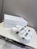 セリーヌ靴 CELINE 2024新作 プラットフォームサンダル
