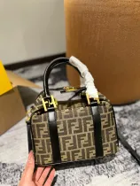 フェンディバッグ FENDI 2024新作 ボストンランチボックスパッケージ