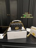 ディオールバッグ DIOR 2024新作 ジョリーパールチェーンバッグ