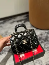 シャネルバッグ CHANEL 2024新作 ハンドルバッグ