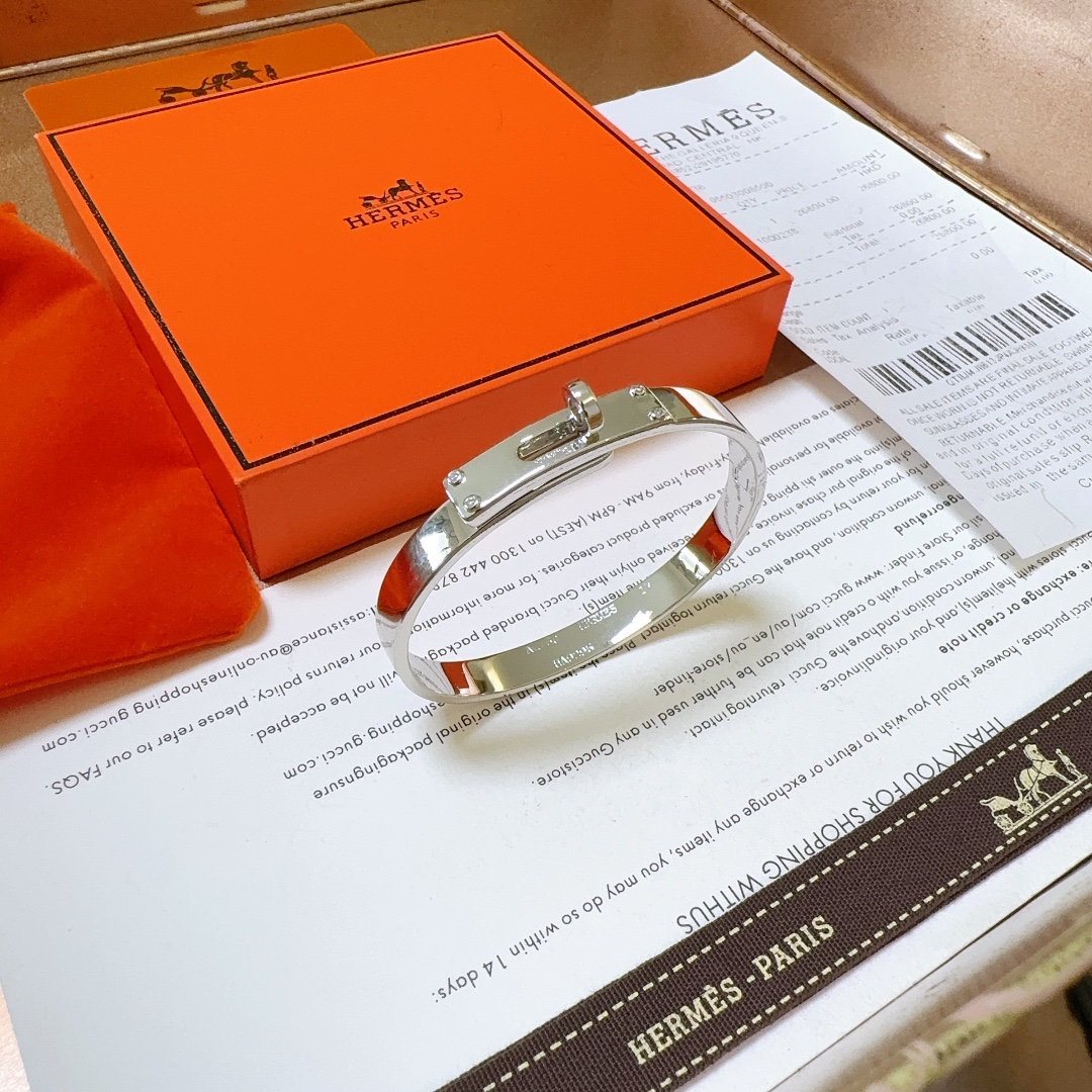 エルメスブレスレット HERMES 2024新作 ブレスレット