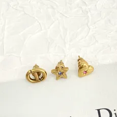 ディオールイヤリング DIOR 2024新作 イヤリング