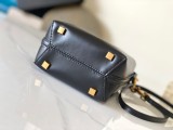 サンローランバッグ Yves Saint Laurent 2024新作 高品質 バケットバッグ 765870
