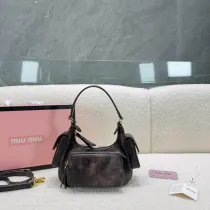 ミュウミュウバッグ Miu Miu 2024新作 高品質 脇の下のバッグ