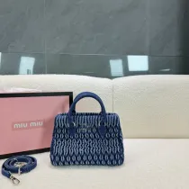 ミュウミュウバッグ Miu Miu 2024新作 高品質 ホーボープリーツトートバッグ