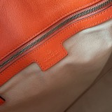 グッチバッグ GUCCI 2024新作 高品質 ダイアナシリーズ ミディアムショルダーバッグ 746124