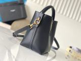 サンローランバッグ Yves Saint Laurent 2024新作 高品質 LE 37 バケットバッグ 749036