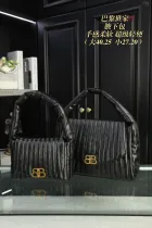 バレンシアガバッグ BALENCIAGA  2024新作 脇の下のバッグ