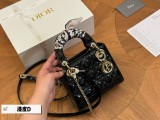 ディオールバッグ DIOR  2024新作 ダイアナ妃のバッグ