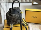 フェンディバッグ FENDI  2024新作 バックパック老眼バッグ