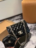 シャネルバッグ CHANEL  2024新作 フラップバッグ