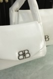 バレンシアガバッグ BALENCIAGA  2024新作 脇の下のバッグ