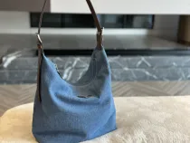 プラダバッグ PRADA  2024新作 脇の下のバッグ
