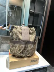 フェンディバッグ FENDI  2024新作 バックパック